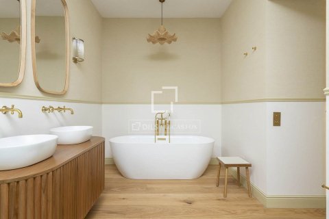 3 chambres apartment à vendre à Barcelona, Catalonia, Spain № 3766 - photo 9