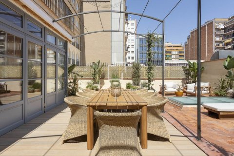 3 chambres apartment à vendre à Barcelona, Catalonia, Spain № 3766 - photo 2