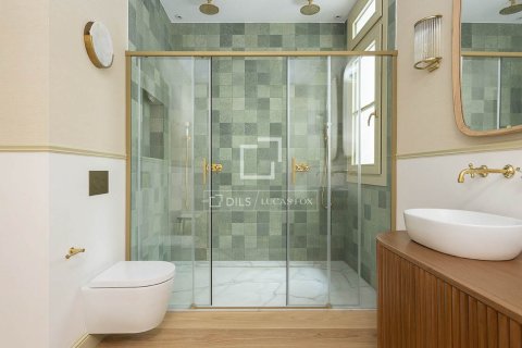 3 chambres apartment à vendre à Barcelona, Catalonia, Spain № 3766 - photo 8