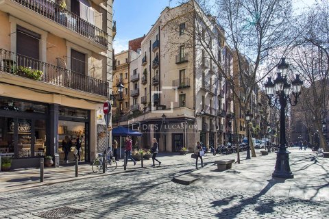 Снять в аренду квартиру в Барселона, Испания с 1 спальня, 90м², № 3760 - фото 30