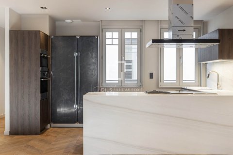 1 chambre apartment à louer à Barcelona, Catalonia, Spain № 3760 - photo 2