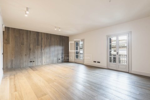 2 chambres apartment à vendre à Barcelona, Catalonia, Spain № 4211