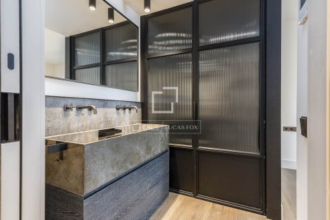 2 chambres apartment à vendre à Barcelona, Catalonia, Spain № 4211 - photo 22