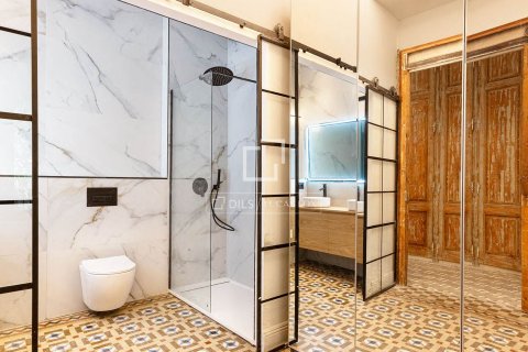 3 chambres apartment à vendre à Barcelona, Catalonia, Spain № 4210 - photo 29