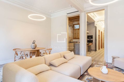 3 chambres apartment à vendre à Barcelona, Catalonia, Spain № 4210 - photo 3