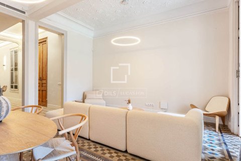 3 chambres apartment à vendre à Barcelona, Catalonia, Spain № 4210 - photo 9