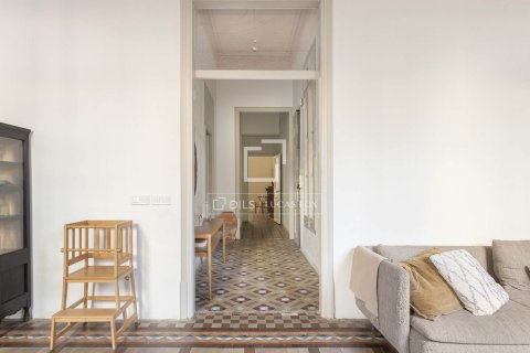 3 bedrooms apartment for sale in Barcelona, Catalonia, Spain № 7232 - photo 10