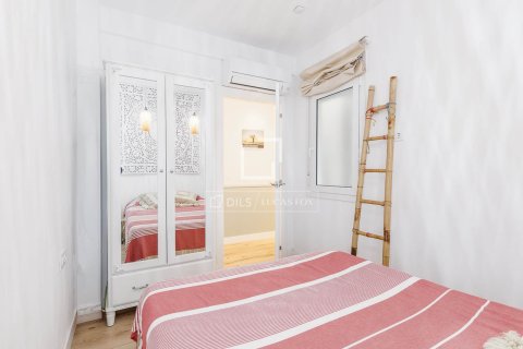 2 bedrooms apartment for sale in Barcelona, Catalonia, Spain № 7233 - photo 10