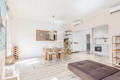 2 bedrooms apartment for sale in Barcelona, Catalonia, Spain № 7233 - photo 8