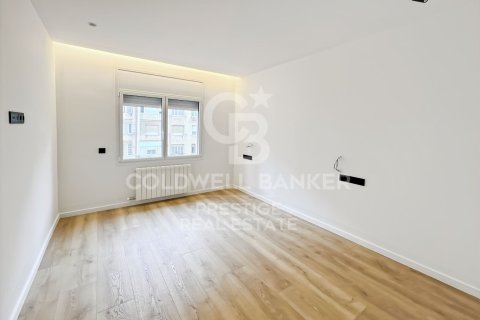 4 bedrooms apartment for sale in Barcelona, Catalonia, Spain № 5834 - photo 14