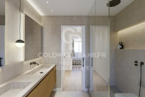 4 bedrooms apartment for sale in Barcelona, Catalonia, Spain № 5834 - photo 13