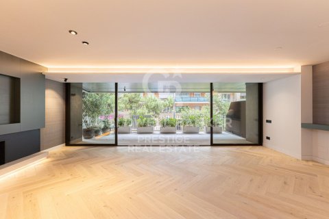 Купить квартиру в Барселона, Испания с 4 спальни, 265м², № 5838 - фото 4