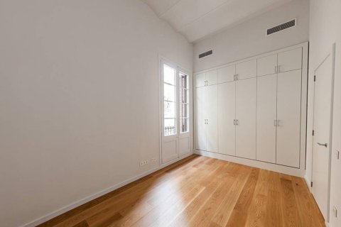 2 bedrooms apartment for sale in Barcelona, Catalonia, Spain № 6340 - photo 9