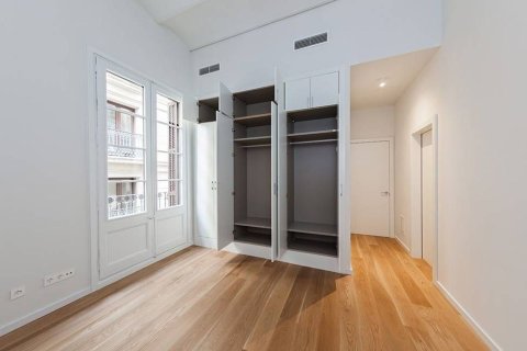 2 bedrooms apartment for sale in Barcelona, Catalonia, Spain № 6340 - photo 14