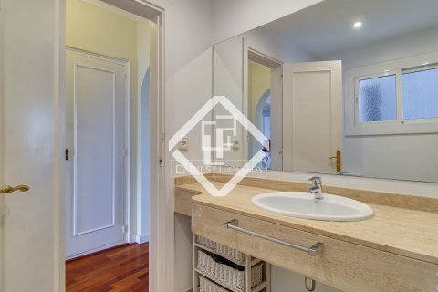 4 bedrooms penthouse for sale in Barcelona, Catalonia, Spain № 6346 - photo 7