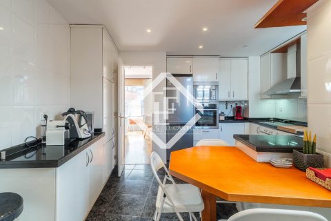 4 bedrooms penthouse for sale in Barcelona, Catalonia, Spain № 6346 - photo 16