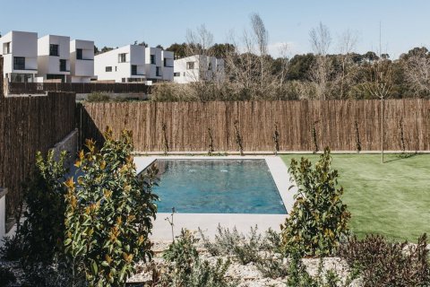 2 bedrooms apartment for sale in Sant Cugat Del Valles, Barcelona, Catalonia, Spain № 6341 - photo 19