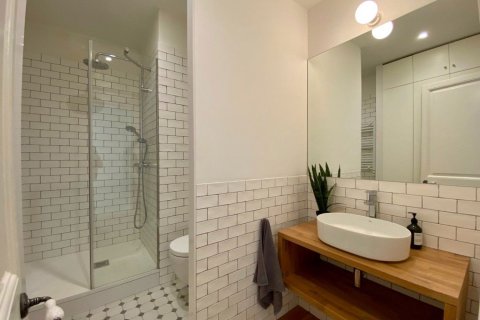 Купить квартиру в Барселона, Испания с 4 комнаты, 125м², № 6338 - фото 8