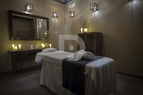 365 sq.m. commercial property for sale in L'Eixample, Barcelona, Catalonia, Spain № 5186 - photo 2