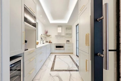 Apartamento de 3 dormitorios en venta en Barcelona, Cataluña, Spain № 1469 - foto 16