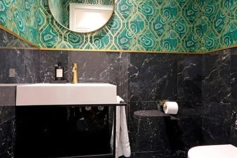 Apartamento de 3 dormitorios en venta en Barcelona, Cataluña, Spain № 1469 - foto 20