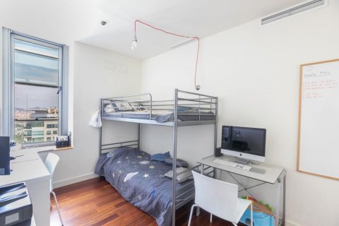 Купить квартиру в Барселона, Испания с 4 комнаты, № 1466 - фото 16