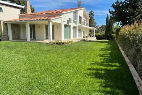 Купить дом в Барселона, Испания с 6 комнат, 511м², № 1467 - фото 2