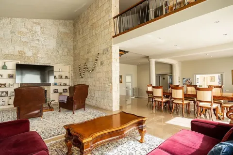 Купить дом в Барселона, Испания с 6 комнат, 511м², № 1467 - фото 8