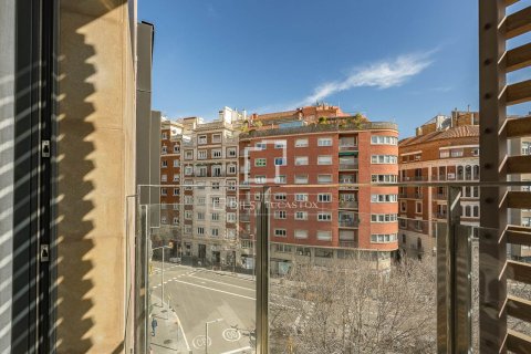 3 bedrooms penthouse for sale in Barcelona, Catalonia, Spain № 6655 - photo 17