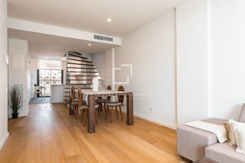 3 bedrooms penthouse for sale in Barcelona, Catalonia, Spain № 6655 - photo 2