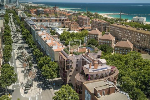 Apartamento de 2 dormitorios en venta en Barcelona, Cataluña, Spain № 6654 - foto 16