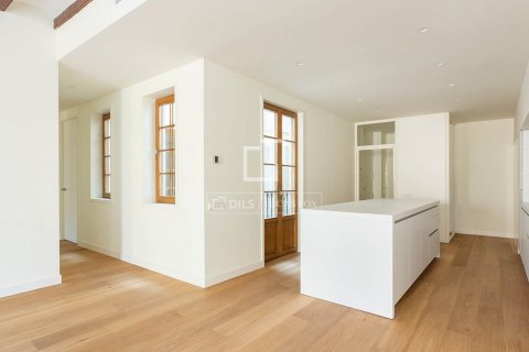 Купить квартиру в Барселона, Испания с 3 спальни, 158м², № 4299 - фото 10