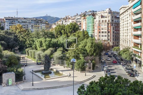 5 chambres apartment à vendre à Barcelona, Catalonia, Spain № 4300 - photo 27