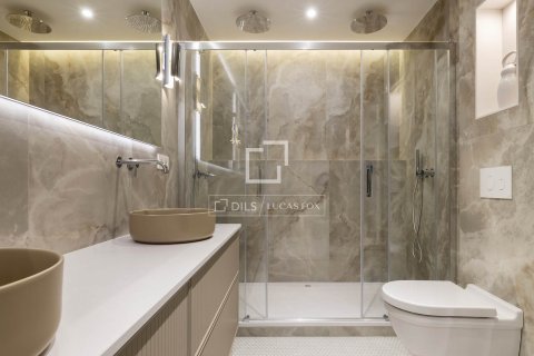 3 chambres penthouse à vendre à Barcelona, Catalonia, Spain № 4301 - photo 27