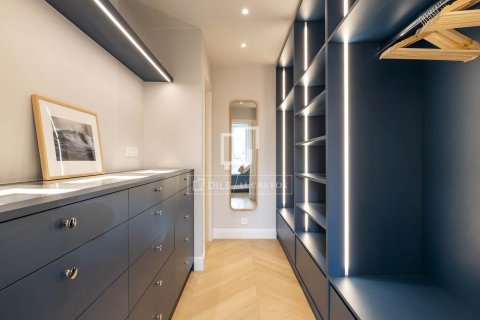 3 chambres penthouse à vendre à Barcelona, Catalonia, Spain № 4301 - photo 24