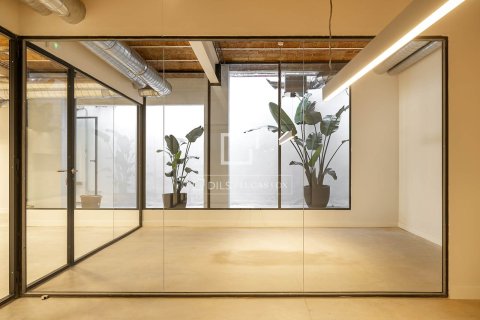 Купить квартиру в Барселона, Испания 200м², № 6455 - фото 15