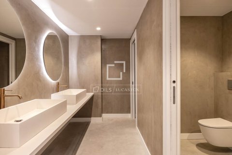 Купить квартиру в Барселона, Испания 200м², № 6455 - фото 21