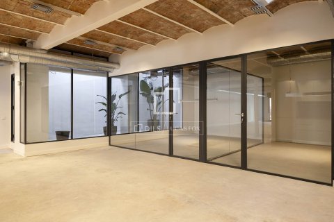 Купить квартиру в Барселона, Испания 200м², № 6455 - фото 12