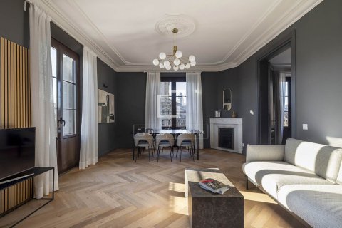 Купить квартиру в Барселона, Испания с 2 спальни, 114м², № 6456 - фото 2