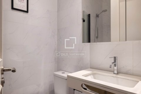 Купить квартиру в Барселона, Испания с 2 спальни, 114м², № 6456 - фото 29