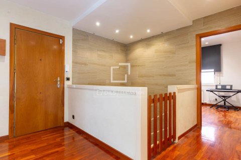 4 bedrooms apartment for sale in Sant Just Desvern, Barcelona, Catalonia, Spain № 6457 - photo 11