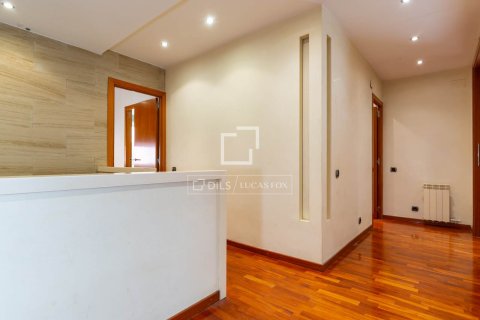 4 bedrooms apartment for sale in Sant Just Desvern, Barcelona, Catalonia, Spain № 6457 - photo 12