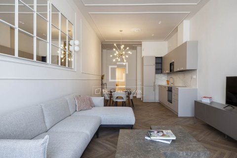 2 bedrooms apartment for sale in Barcelona, Catalonia, Spain № 6454