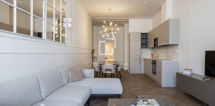 2 bedrooms apartment for sale in Barcelona, Catalonia, Spain № 6454