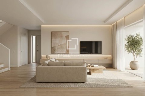 Villa de 4 dormitorios en venta en Vilanova i la Geltrú, Barcelona, Cataluña, Spain № 6458 - foto 19