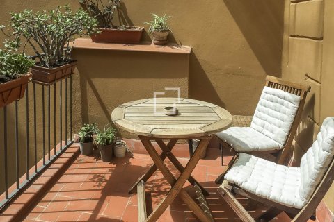 Купить квартиру в Барселона, Испания с 2 спальни, 109м², № 6453 - фото 4