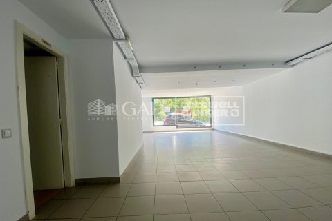 Купить коммерческую недвижимость в Андорра, Испания 75м², № 5620 - фото 11