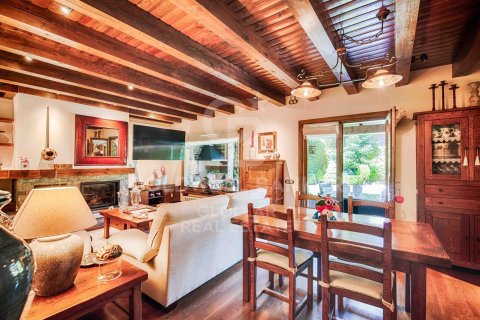 4 bedrooms house for sale in Girona, Catalonia, Spain № 5619 - photo 5