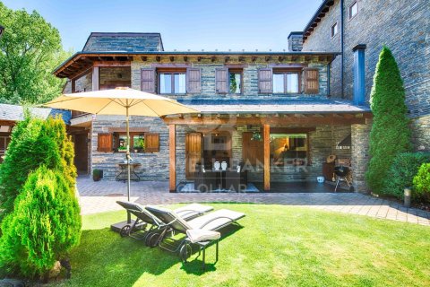 4 bedrooms house for sale in Girona, Catalonia, Spain № 5619