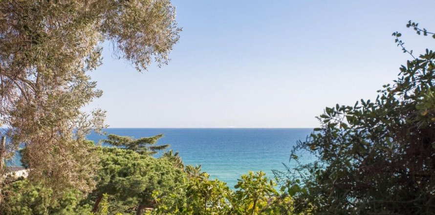 Земельный участок в Кальдесе д'Эстраке, Барселона, Каталония, Испания № 1697